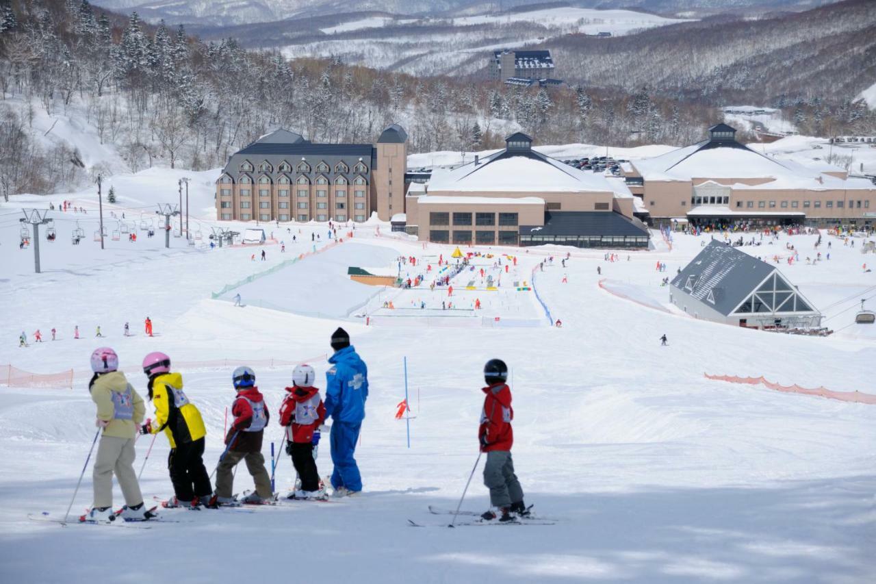 Yu Kiroro, Ski-In Ski-Out Luxury Residences Akaigawa Buitenkant foto